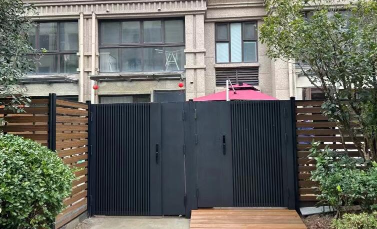 南京小區(qū)中式庭院大門